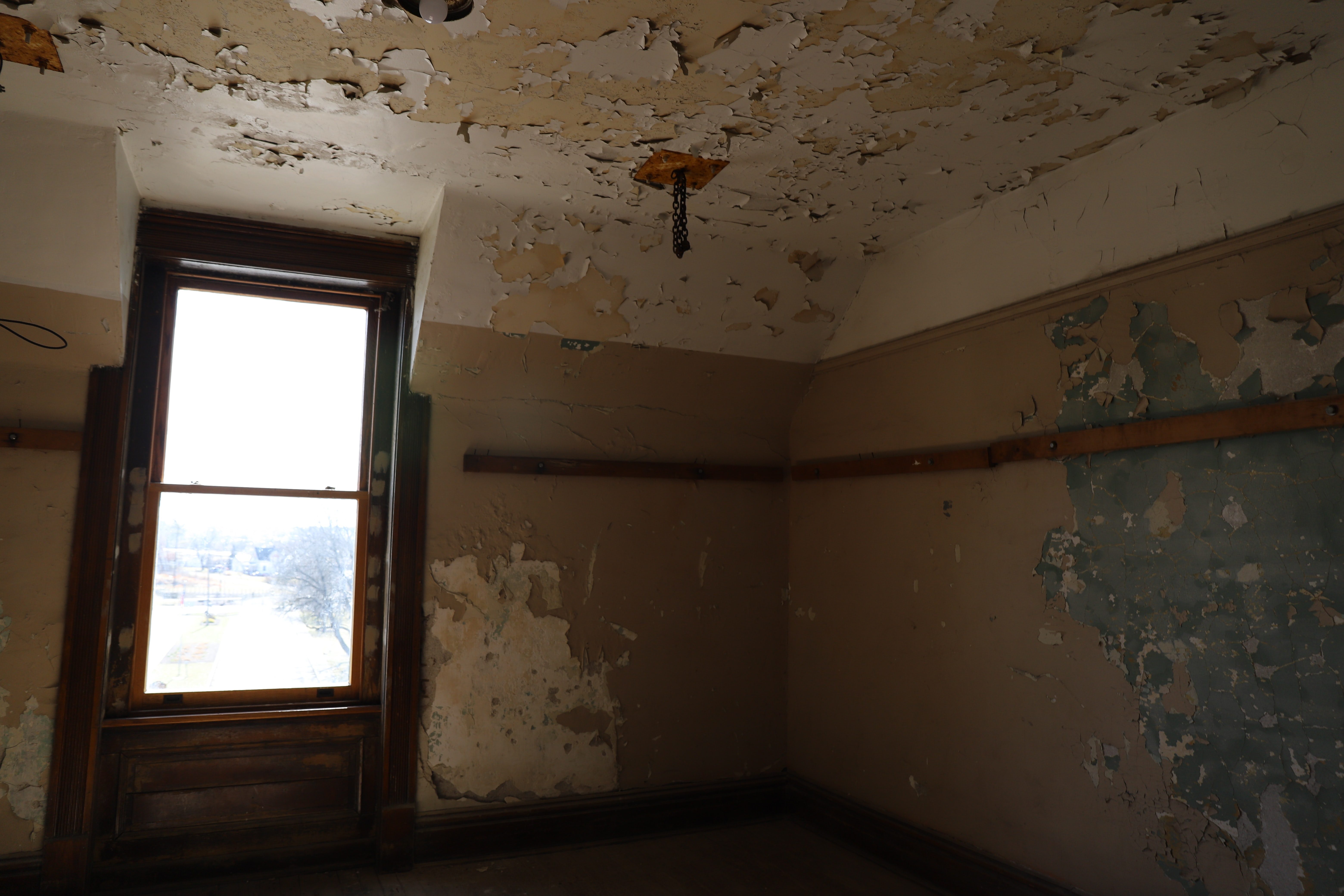 Saskatoon asbestos and mould removal